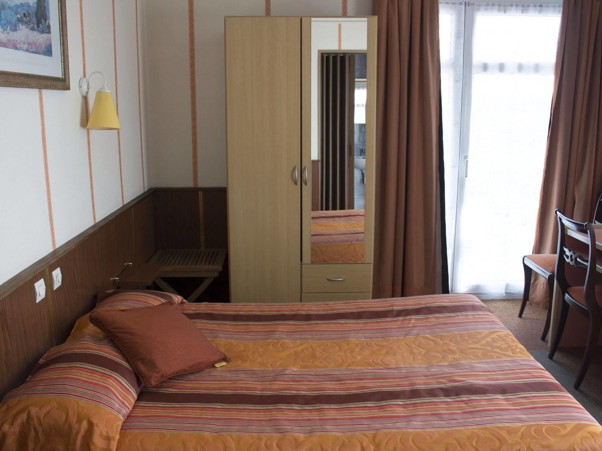 Citotel Le France Редон Экстерьер фото