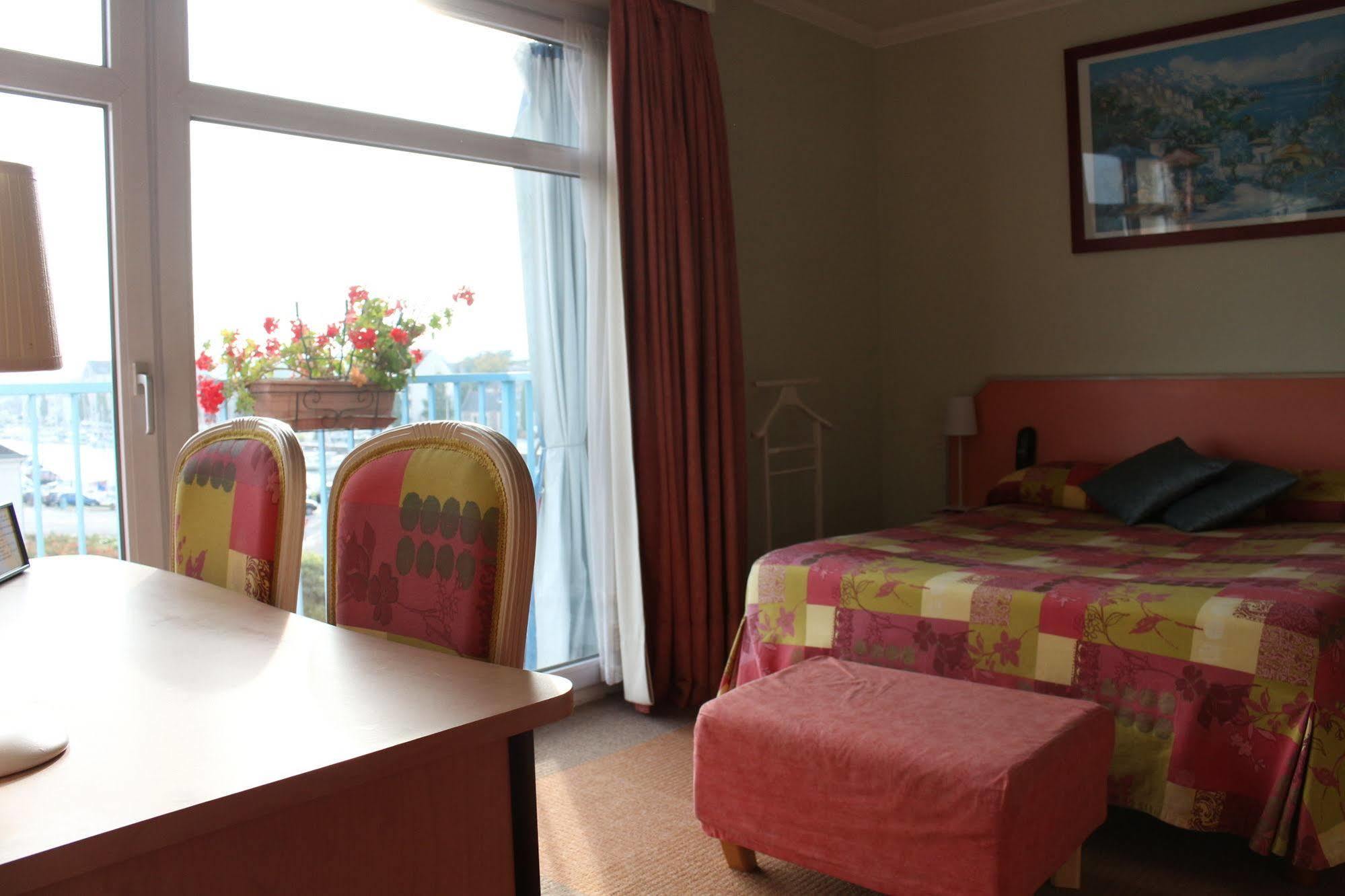 Citotel Le France Редон Экстерьер фото